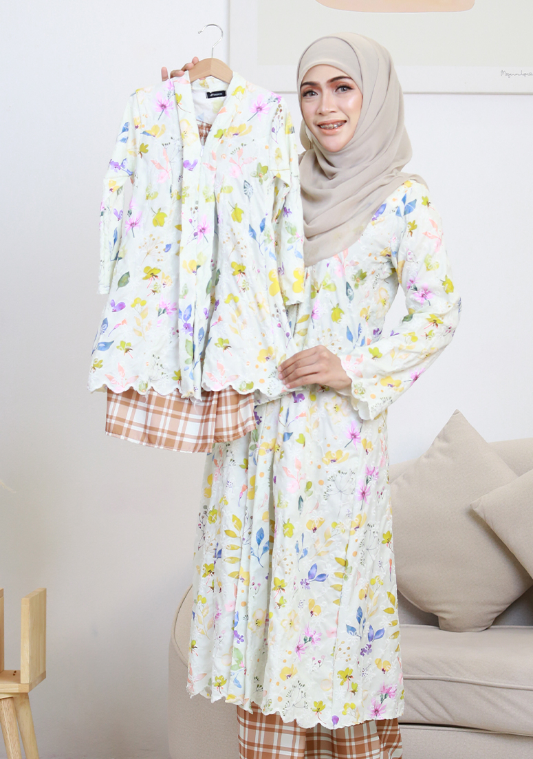 Kebaya Sri Mawar Kids - Brownish Yellow&w=300&zc=1