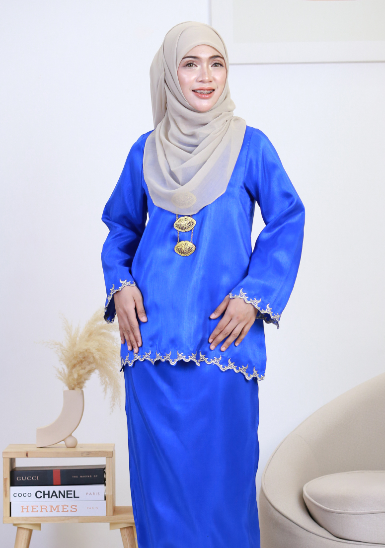 Kurung Wan Qistina - Electric Blue&w=300&zc=1
