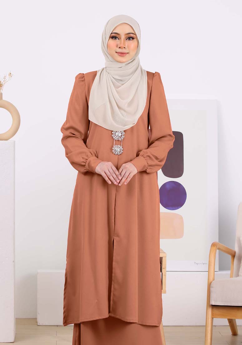 Kurung Nur Zakiya - Soft Brown&w=300&zc=1