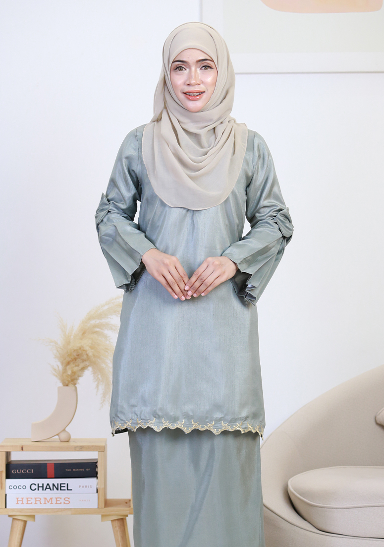 Kurung Wan Sofea - Grey&w=300&zc=1