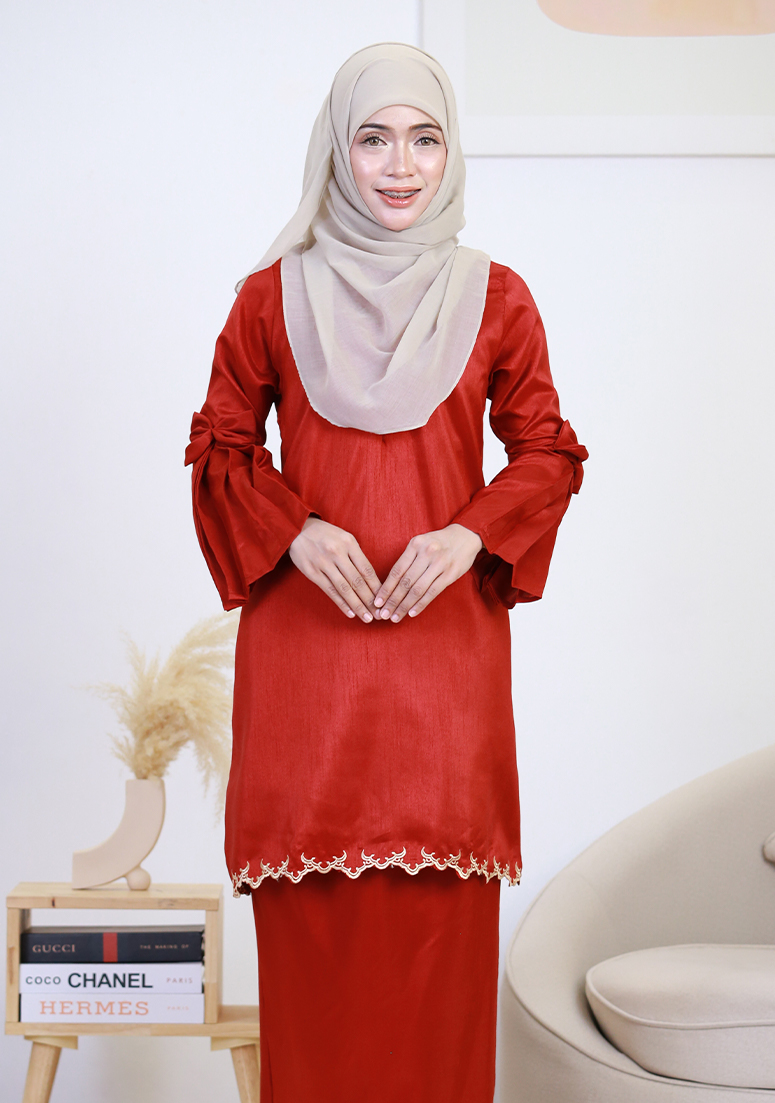 Kurung Wan Sofea - Maroon&w=300&zc=1