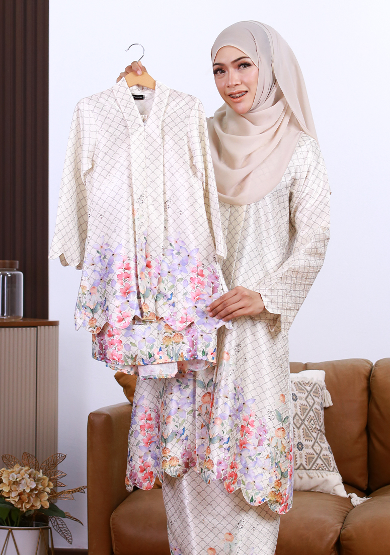 Kebaya Sri Mahsuri Kids - Off White&w=300&zc=1