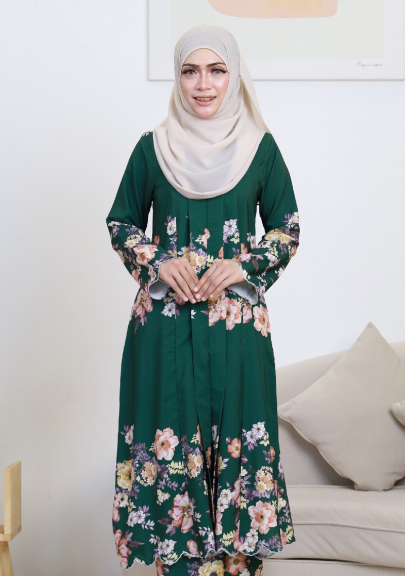 Kebaya Sri Qaseh - Emerald Green