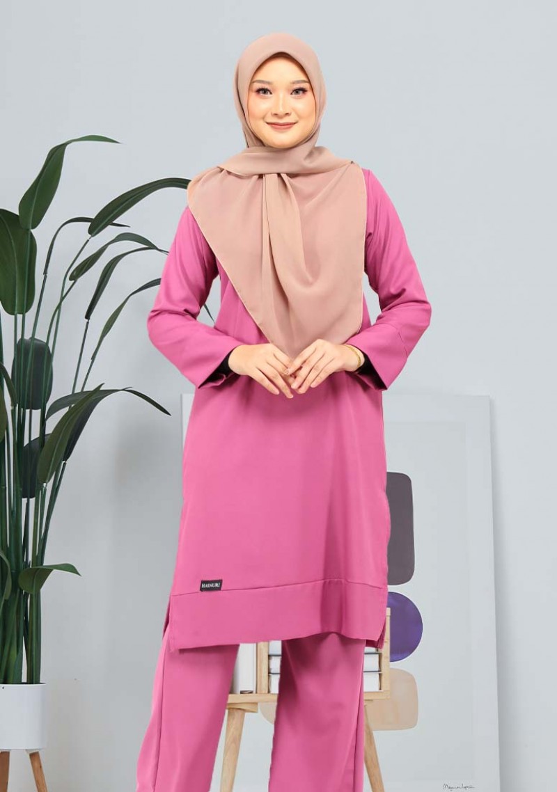 Suit Syaqila - Magenta