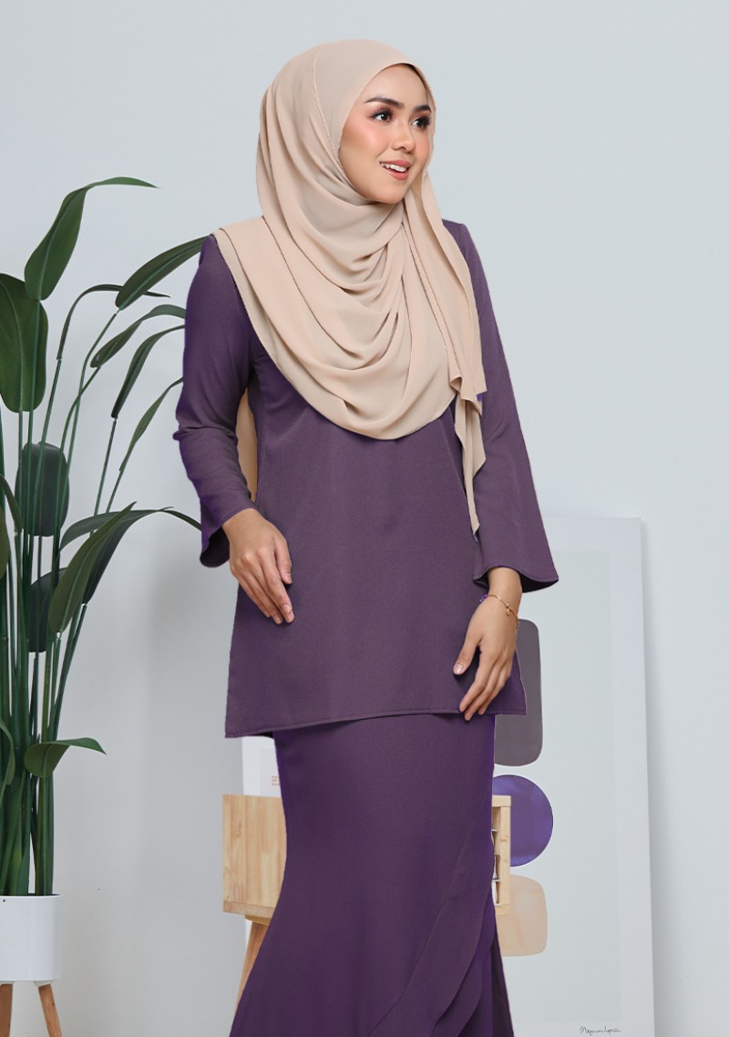 Kurung Naura - Dark Purple