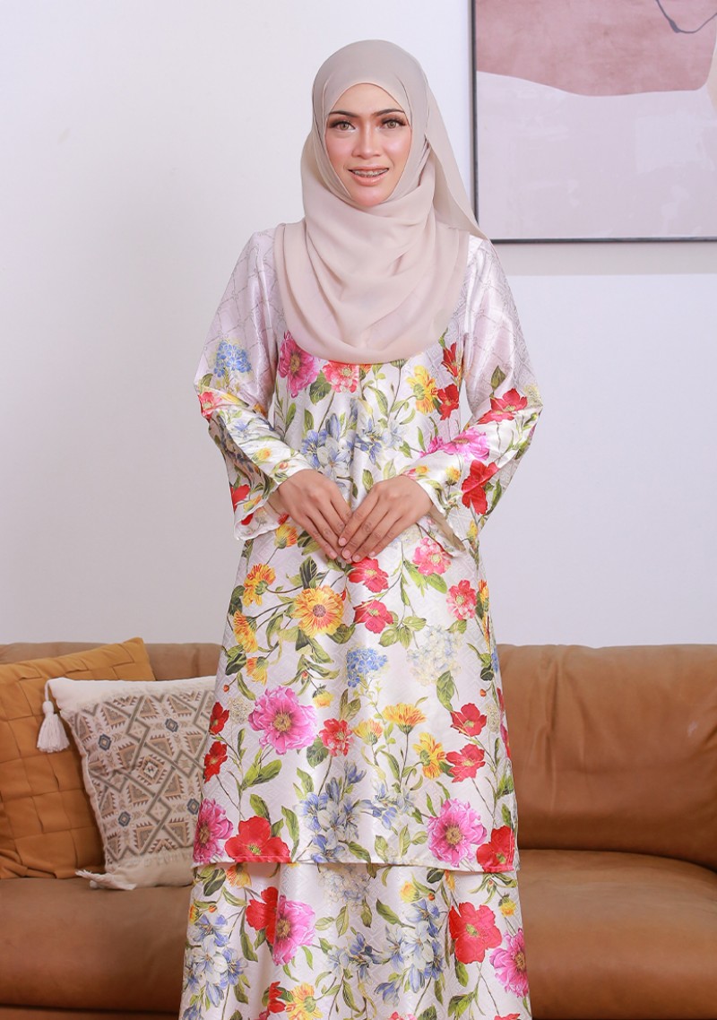 Kurung Princess Aireen 2.0 - Off White