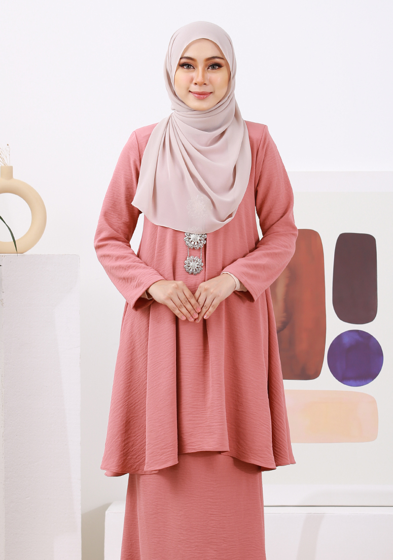 Kurung Maymunah - Deep Peach