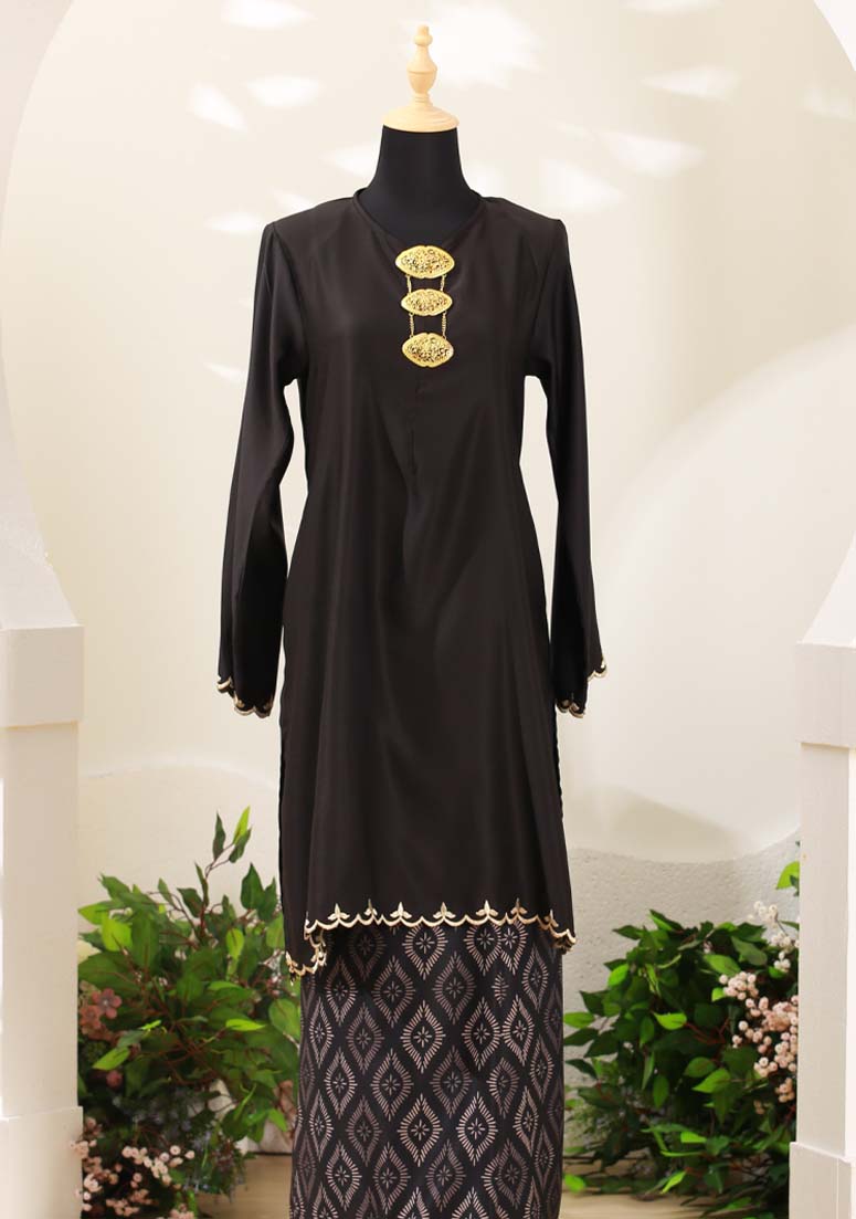 Kurung Ratnasari 02 - Black